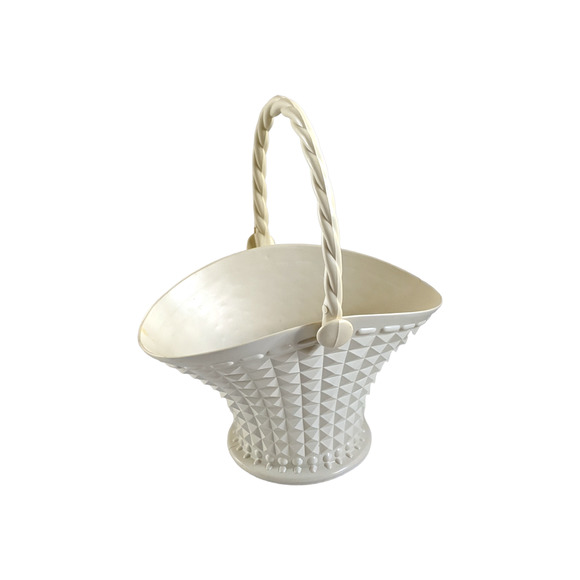 Vintage Regaline White Plastic Basket w/ Handle, Mid Century Easter Decor Kitsch - Picture 1 of 10
